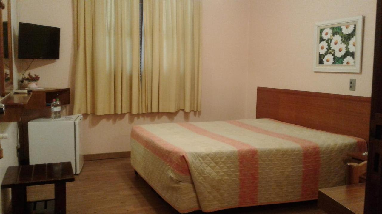 Hotel San Carlos Carlos Barbosa Eksteriør billede